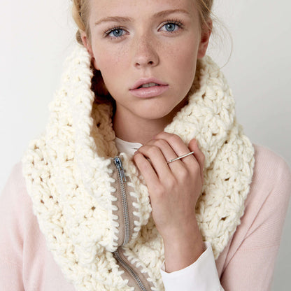 Bernat Crochet Frostbite Cowl Crochet Cowl made in Bernat Wool-Up Bulky yarn