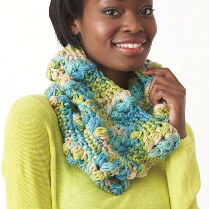 Bernat Crochet Textured Cowl Version B