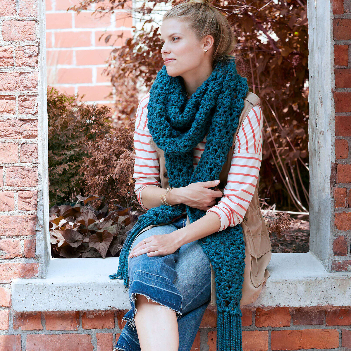 Crochet Scarf made in Bernat Softee Chunky yarn