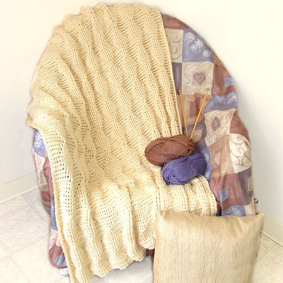 Crochet Blanket made in Bernat Super Value yarn