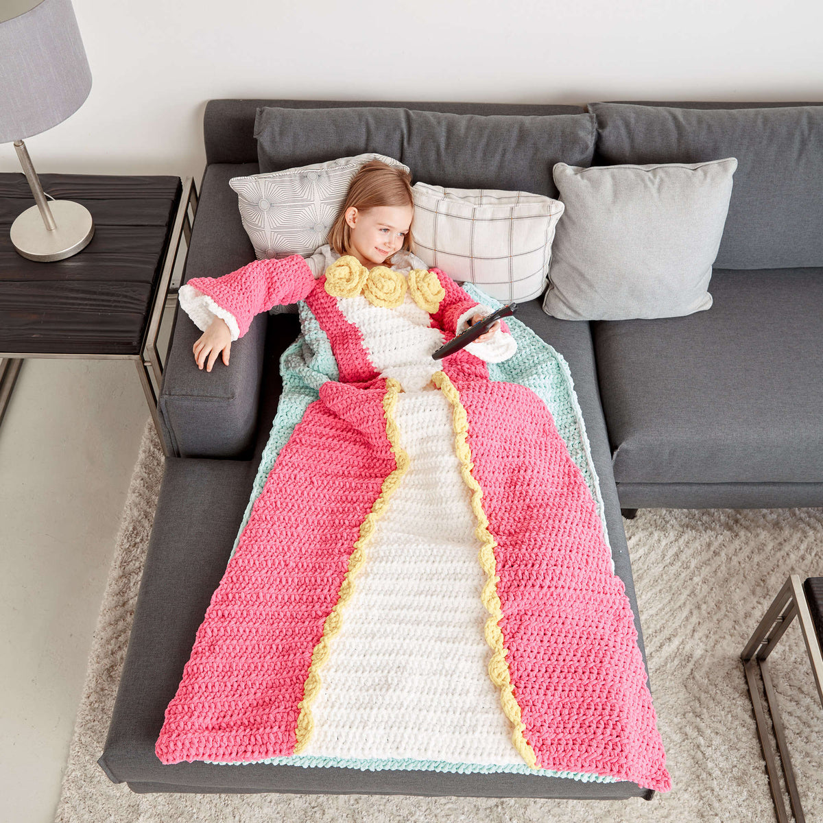 Crochet Blanket made in Bernat Baby Blanket yarn