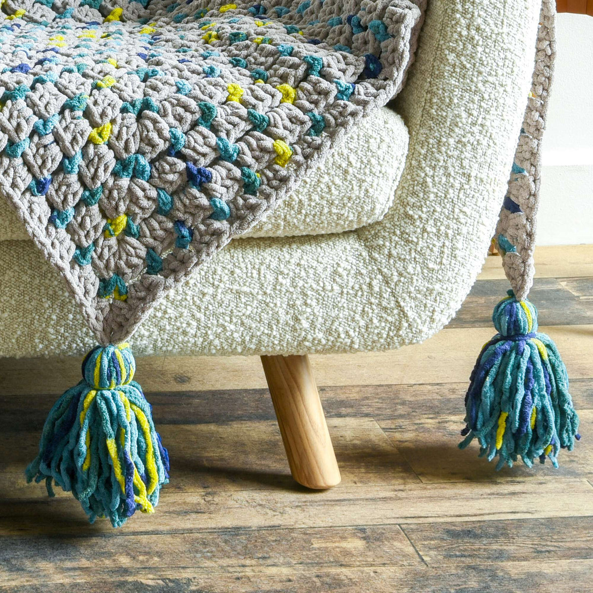 Crochet Blanket made in Bernat Blanket yarn