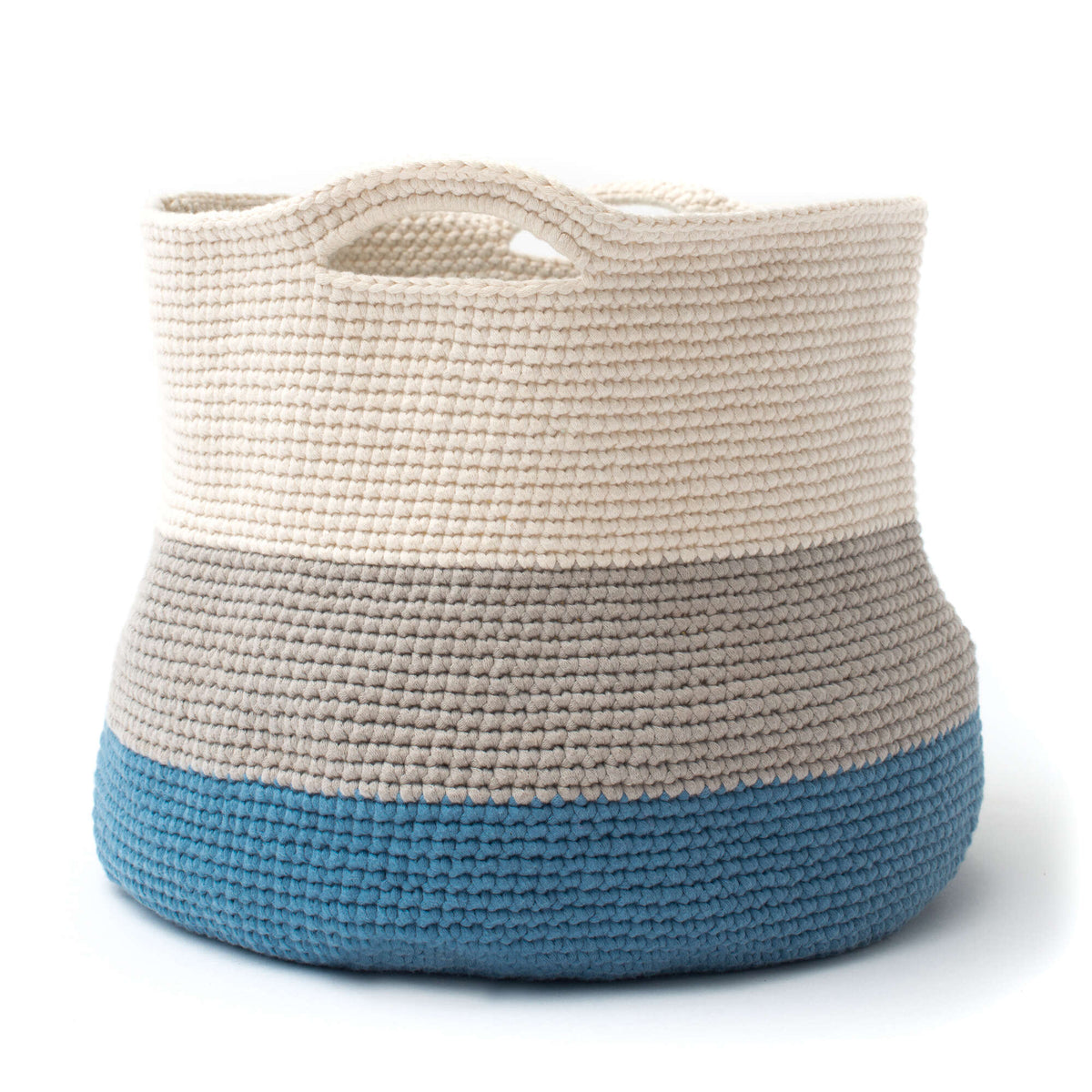 Crochet Basket made in Bernat Maker Home Dec yarn