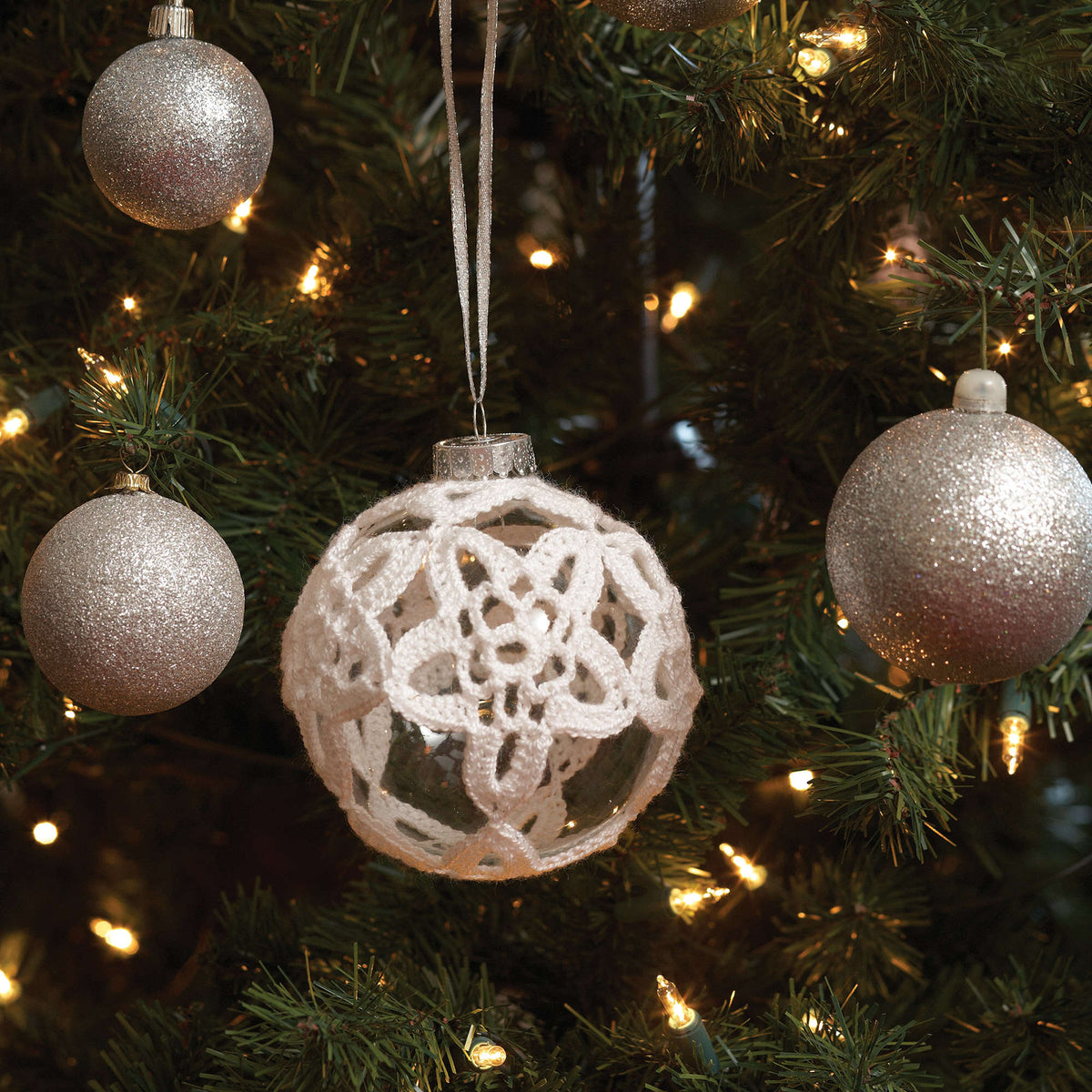 Crochet Holiday made in Bernat Handicrafter Crochet Thread yarn