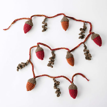 Bernat Autumn Acorns Garland Crochet Holiday made in Bernat Handicrafter Cotton yarn