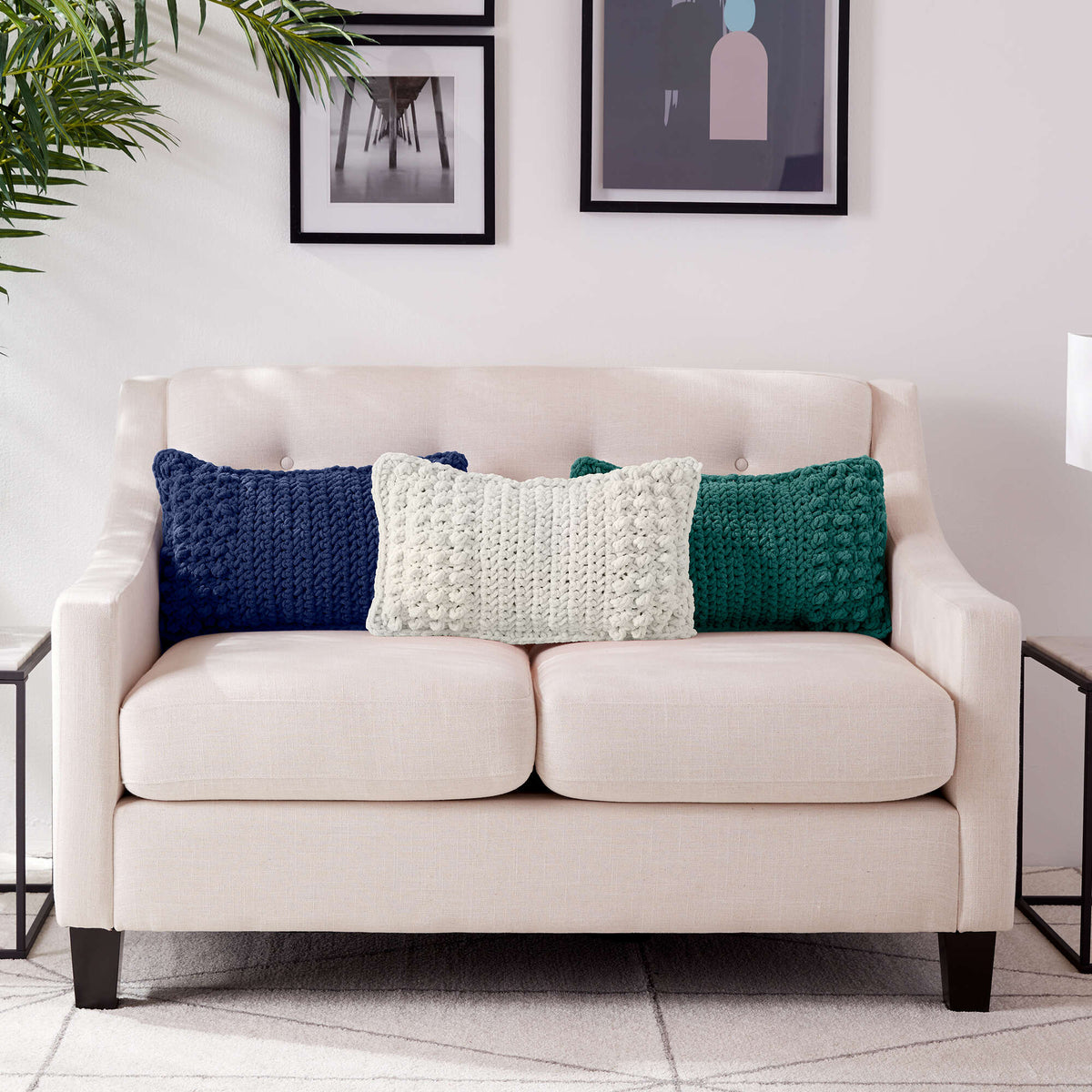 Crochet Pillow made in Bernat Blanket yarn