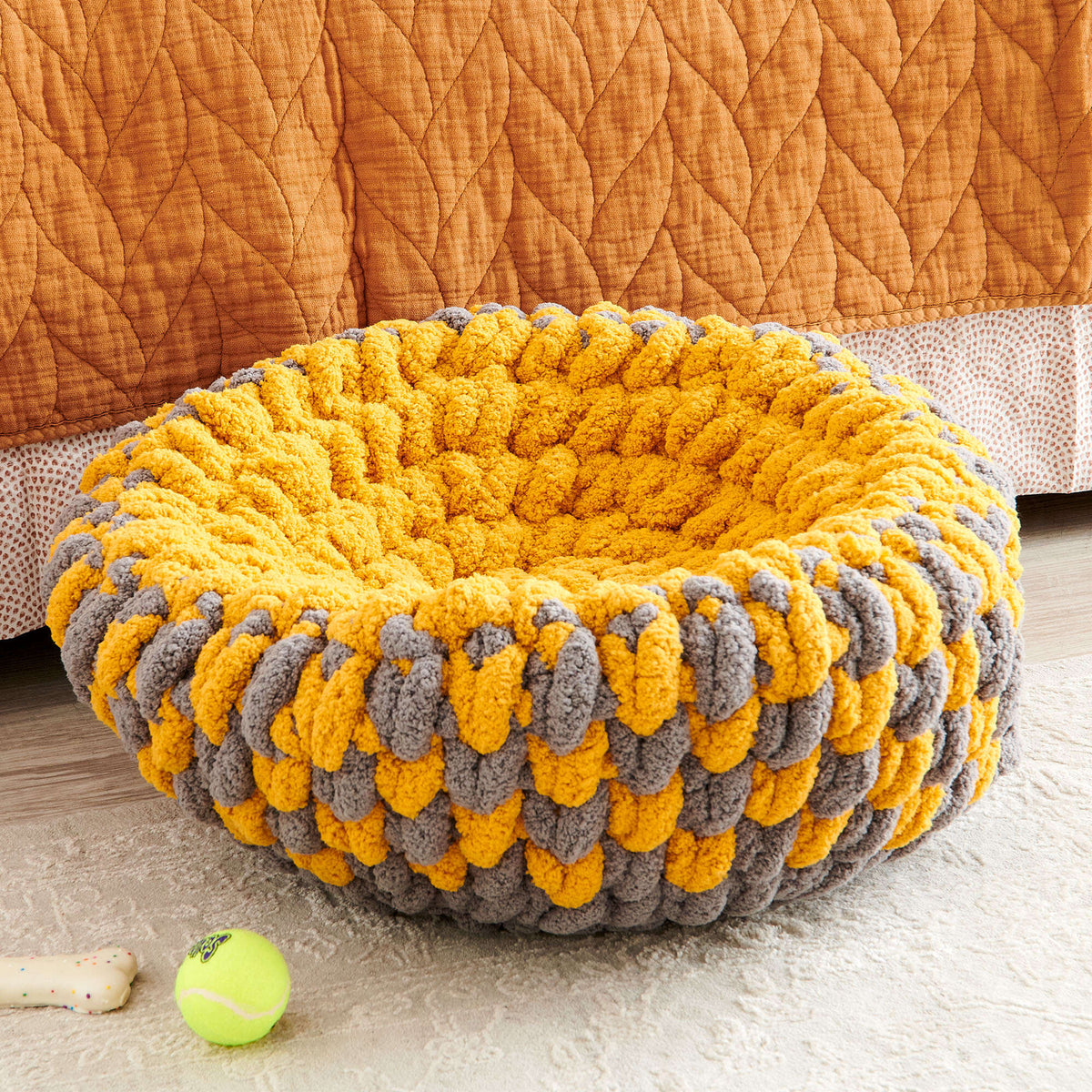 Crochet Pet Bed made in Bernat Blanket Extra Thick yarn
