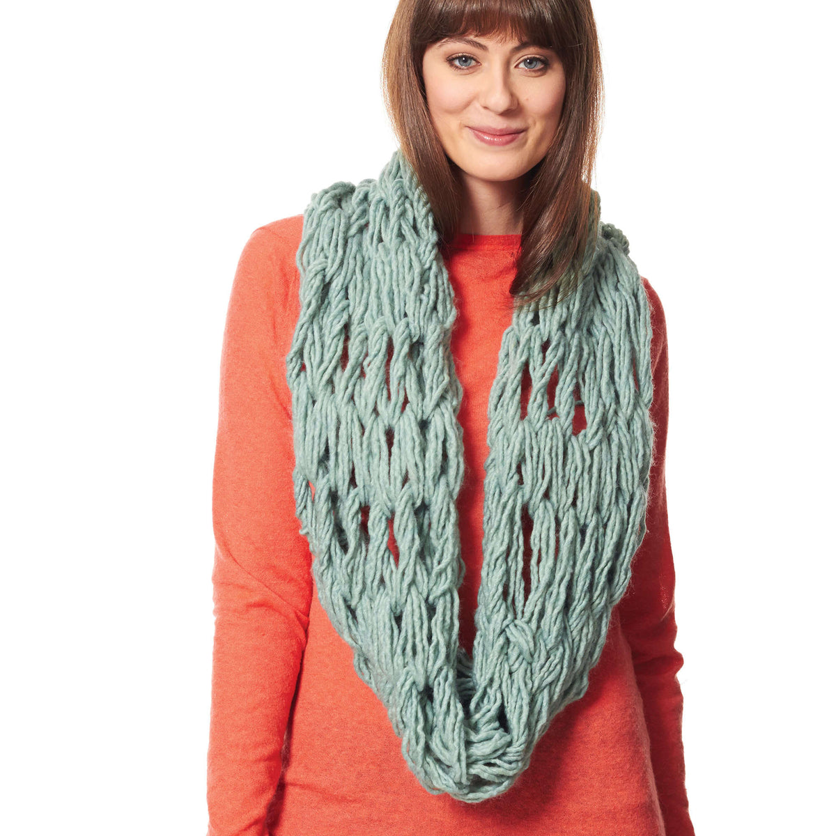 Knit Cowl made in Bernat Roving yarn