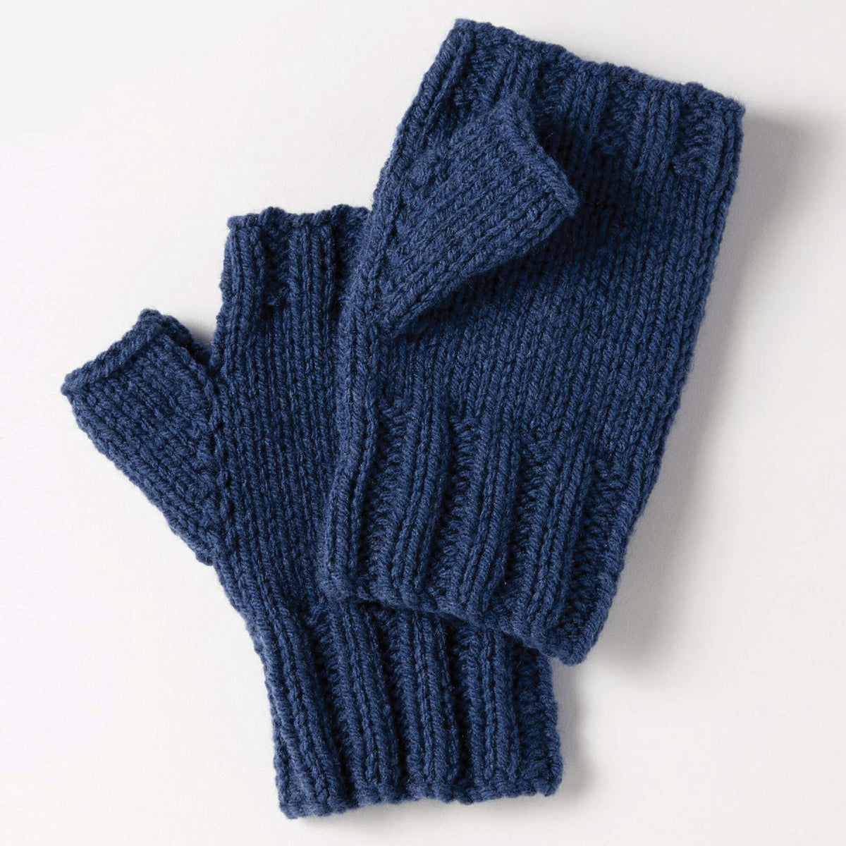 Knit Mitten made in Bernat Super Value yarn