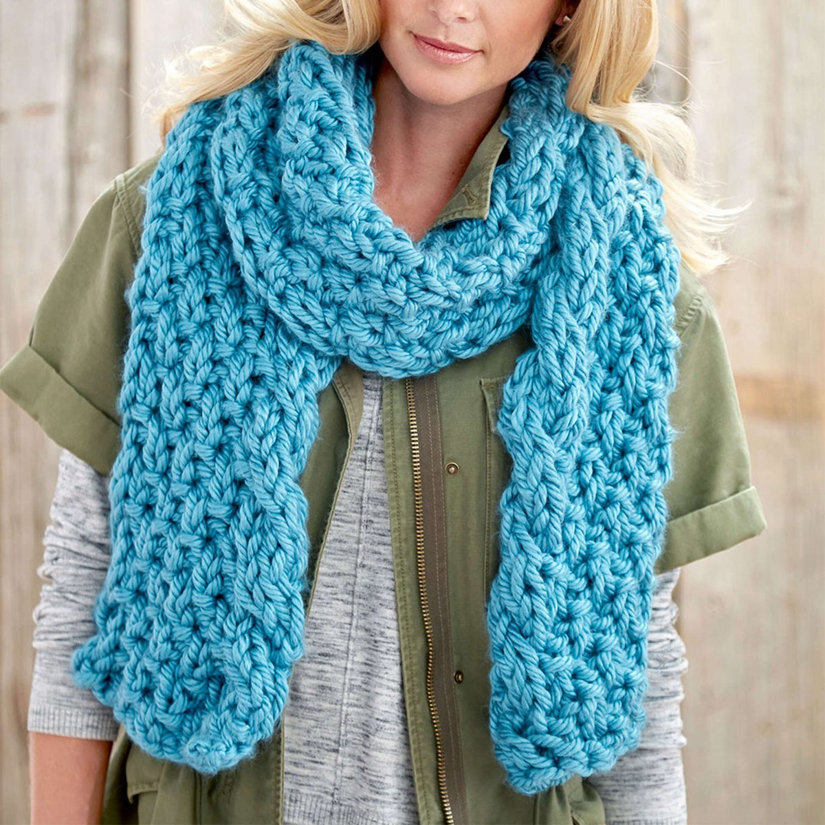Knit Scarf made in Bernat Mega Bulky yarn