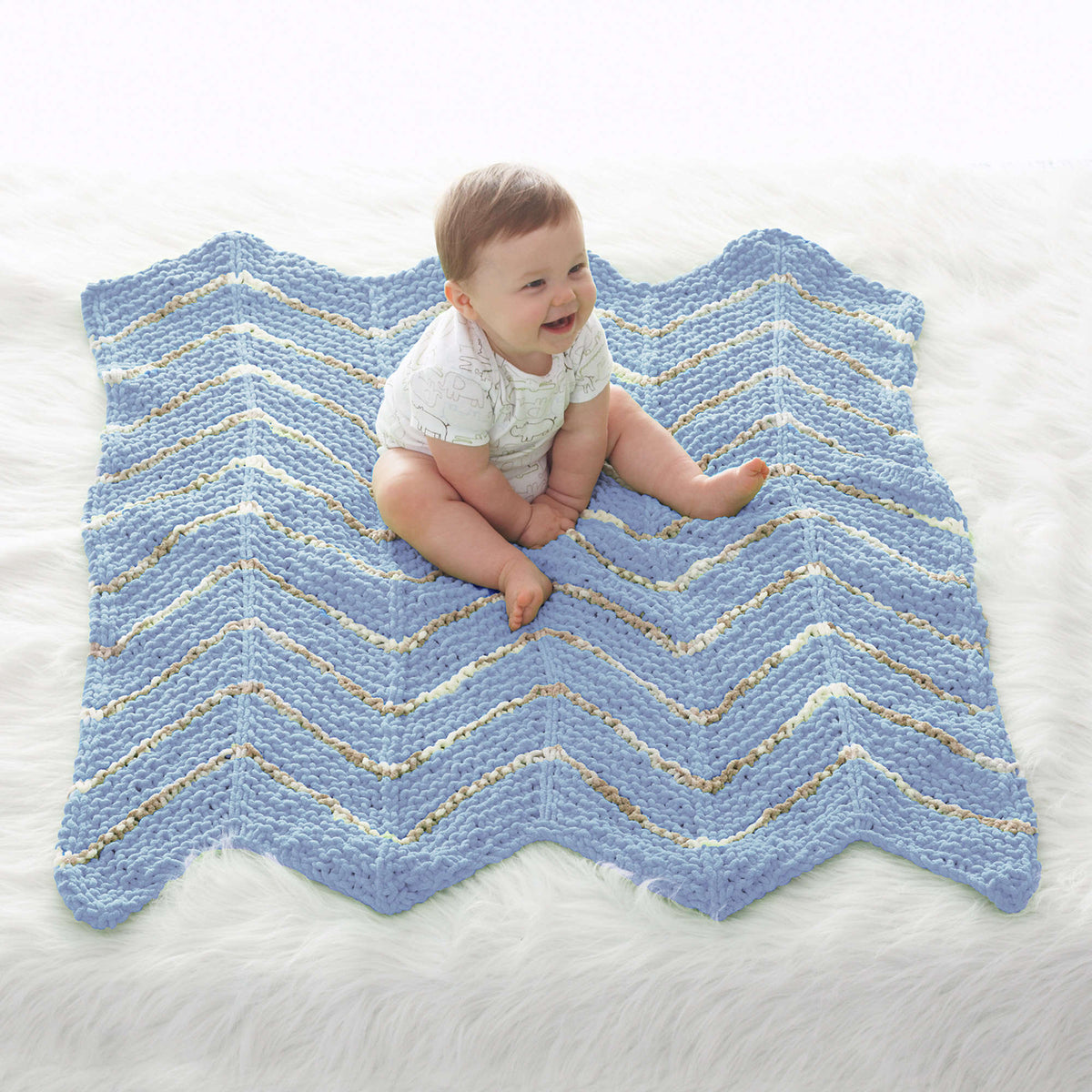 Knit Blanket made in Bernat Baby Blanket yarn