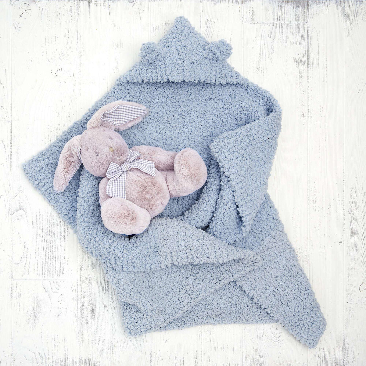 Knit Blanket made in Bernat Sheepy yarn