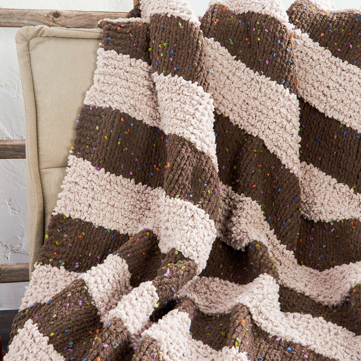 Knit Blanket made in Bernat Blanket Confetti yarn