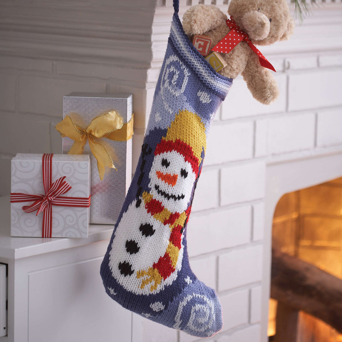 Knit Holiday made in Bernat Super Value yarn