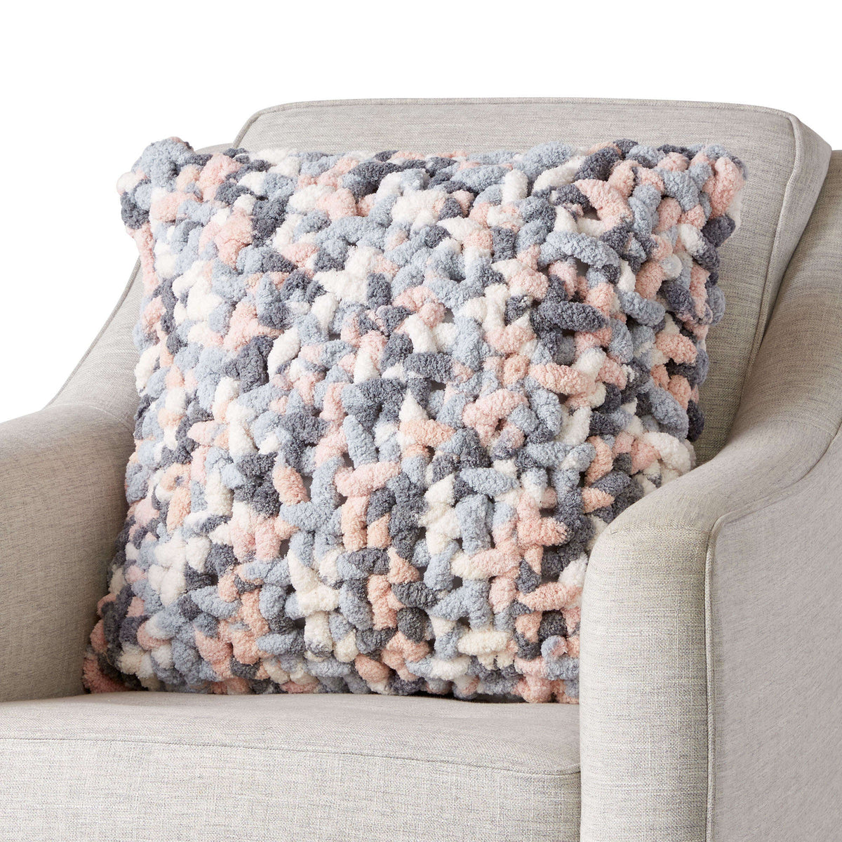 Knit Pillow made in Bernat Blanket Big yarn