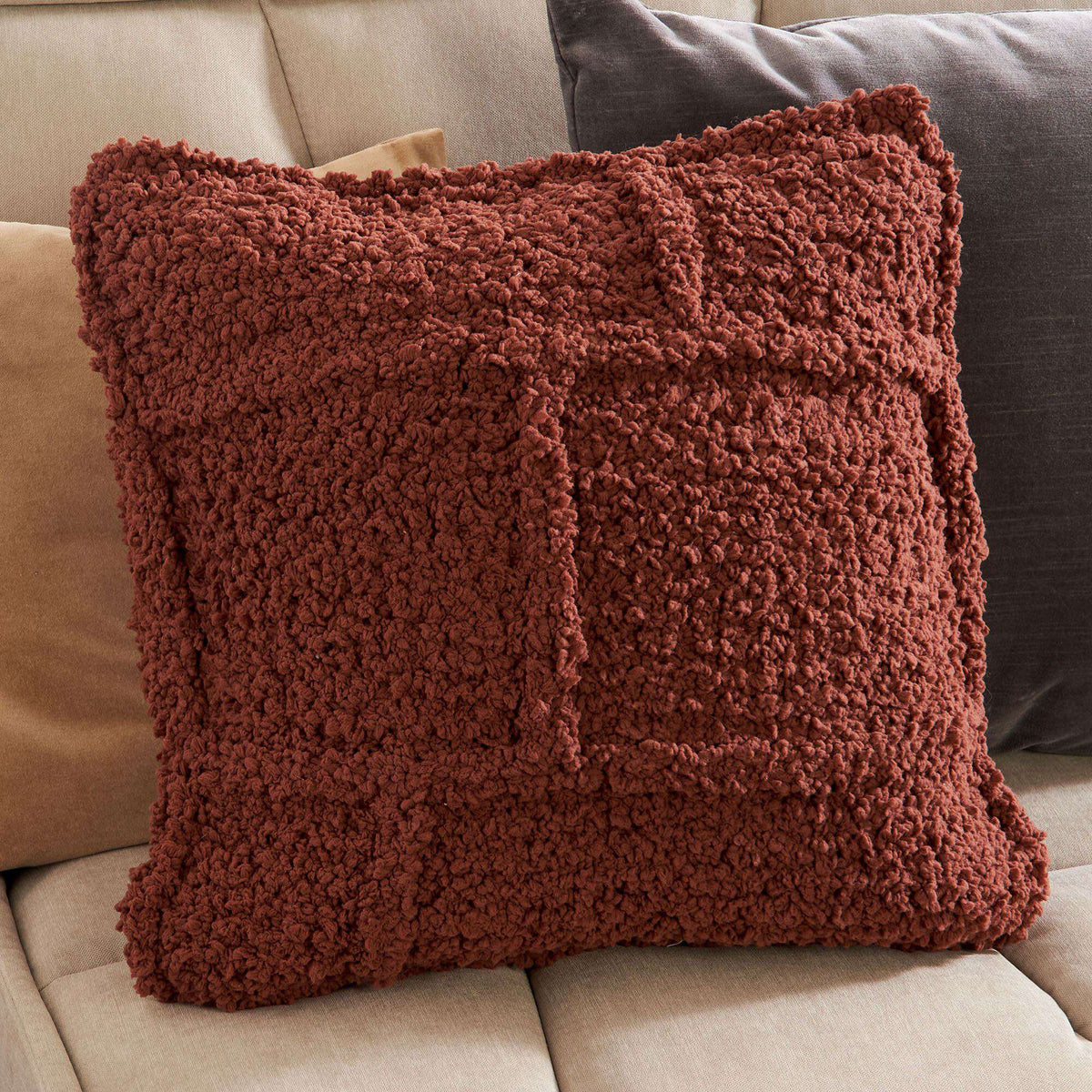 Knit Pillow made in Bernat Sheepy yarn