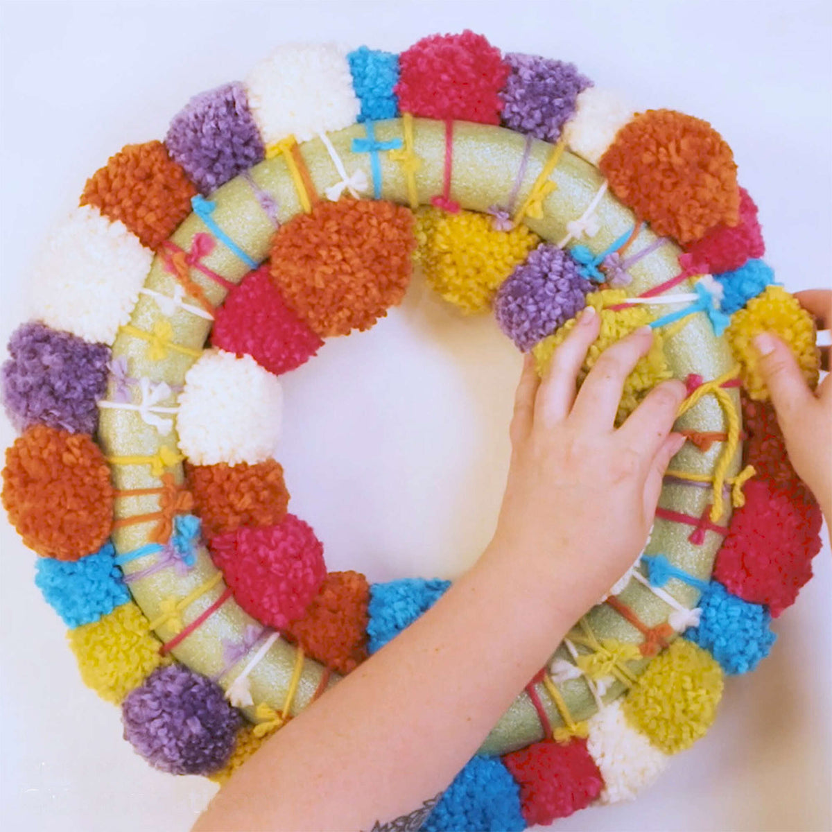 Craft Interior Décor made in Bernat Softee Chunky yarn