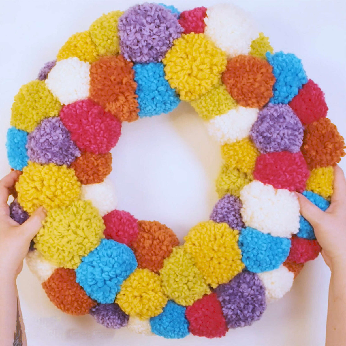 Craft Interior Décor made in Bernat Softee Chunky yarn