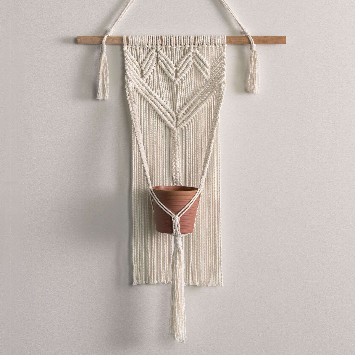 Craft Wall Hanging made in Bernat Macrame yarn