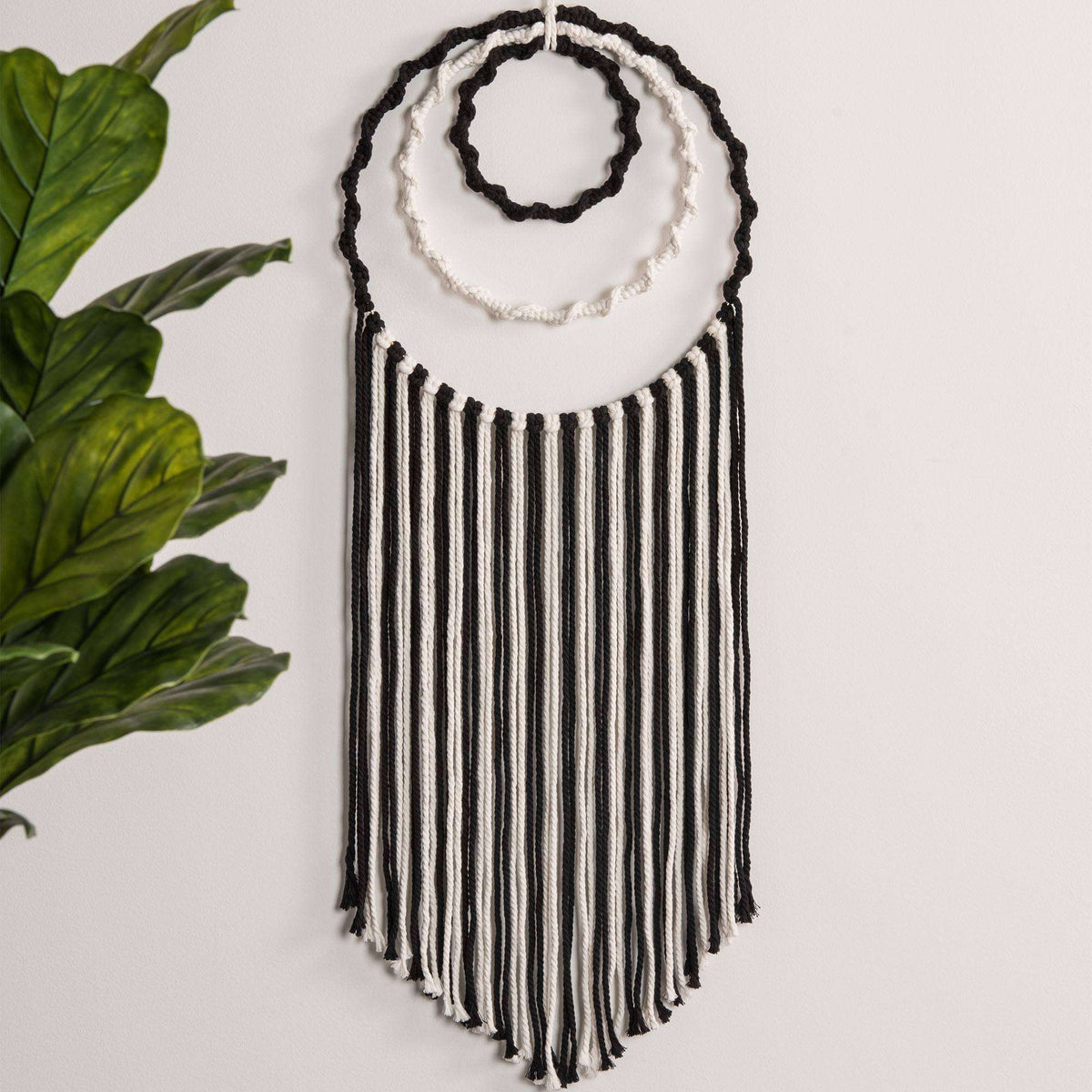 Craft Wall Hanging made in Bernat Macrame yarn