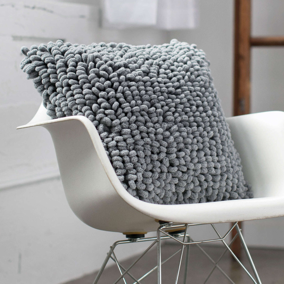 Craft Pillow made in Bernat Blanket-EZ yarn