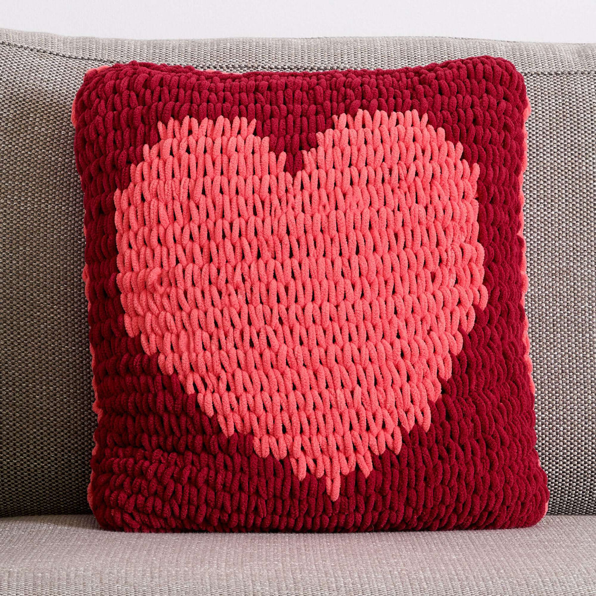 Craft Pillow made in Bernat Alize Blanket EZ Graph-it yarn