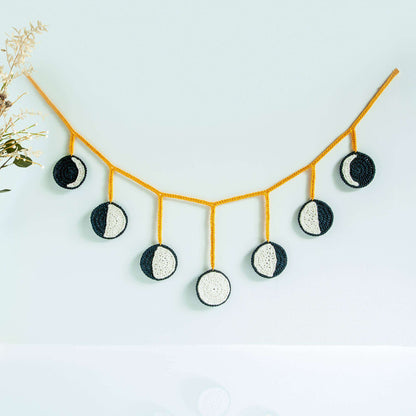 Peaches & Crème Moon Phase Crochet Garland Single Size