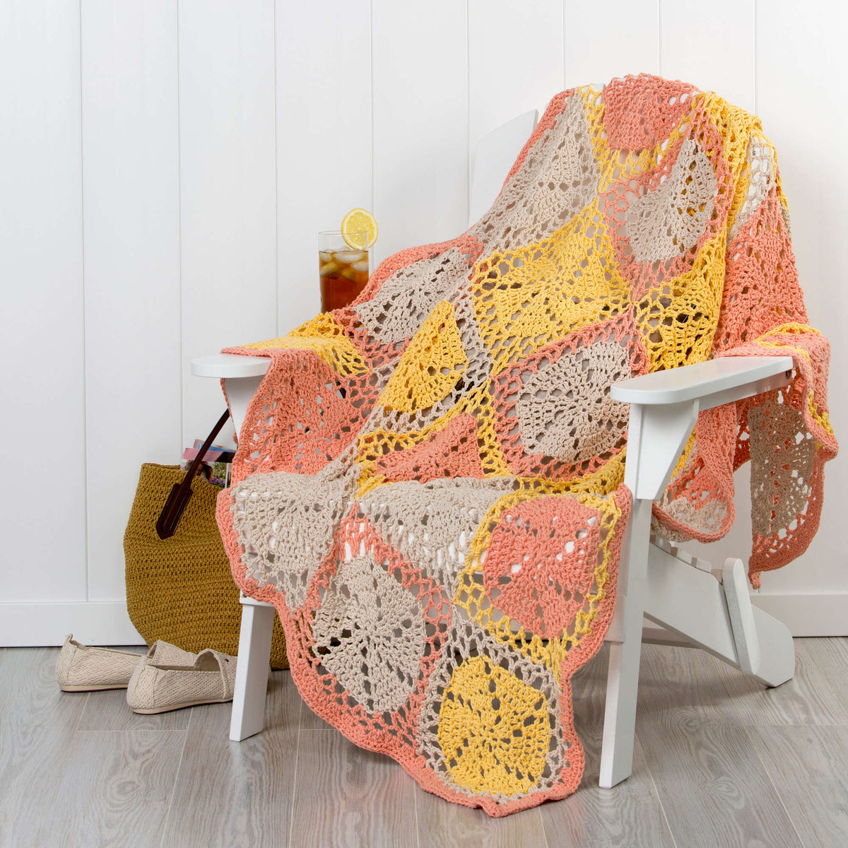 Crochet Throw made in Red Heart Crème de la Crème Yarn