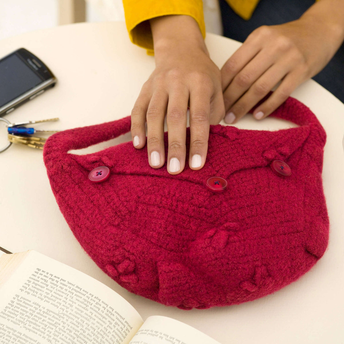 Crochet Purse made in Red Heart Bamboo Wool Yarn