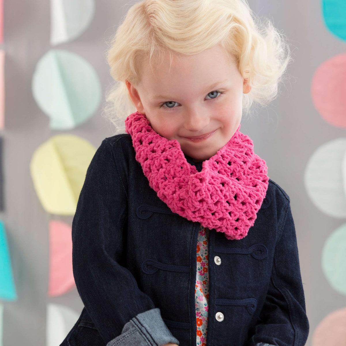 Crochet Cowl made in Red Heart Cutie Pie Yarn