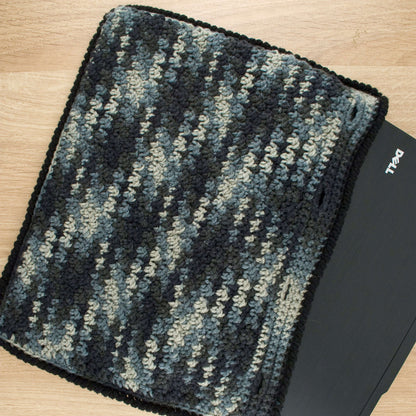 Red Heart Crochet Laptop Case Crochet Case made in Red Heart Super Saver Yarn