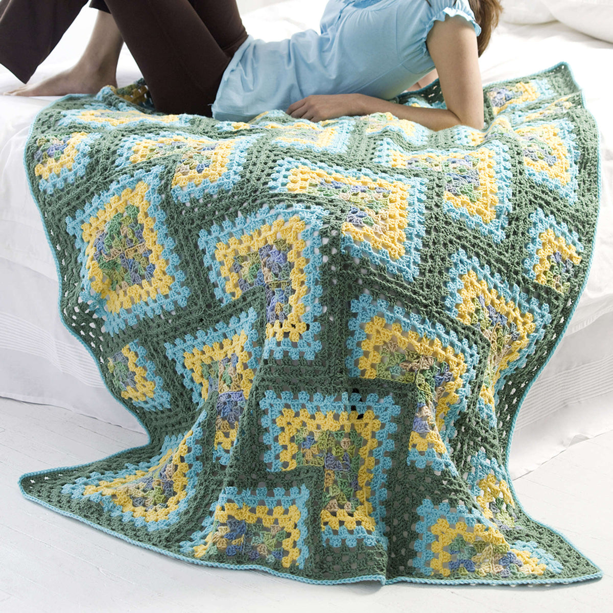 Crochet Afghan made in Red Heart Super Saver Yarn