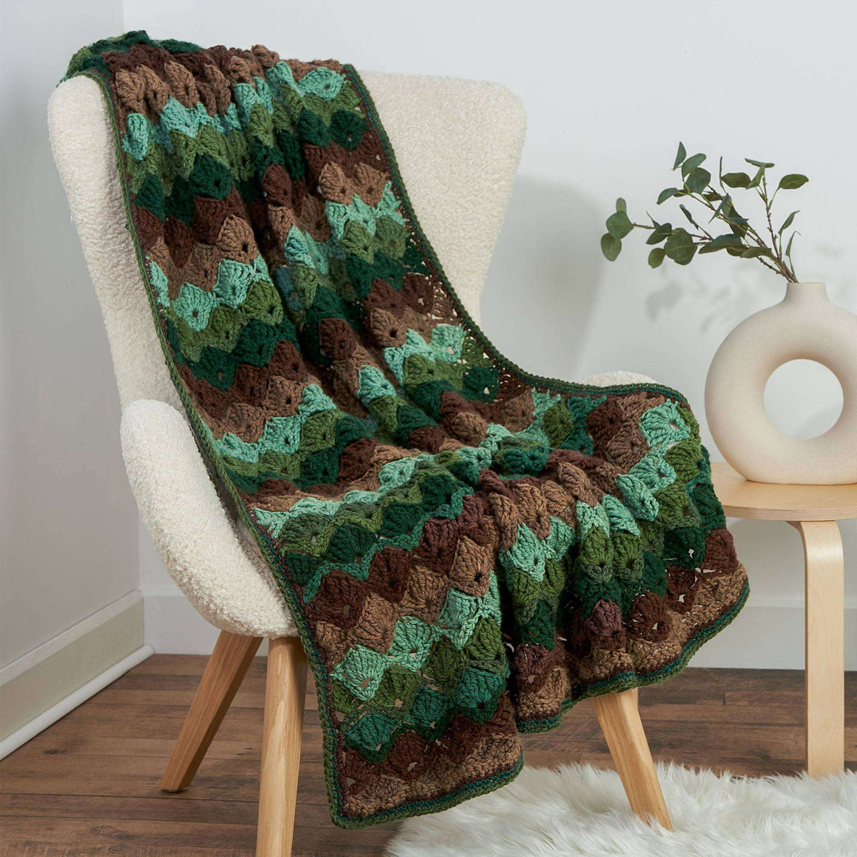 Crochet Blanket made in Red Heart Super Saver O'Go yarn