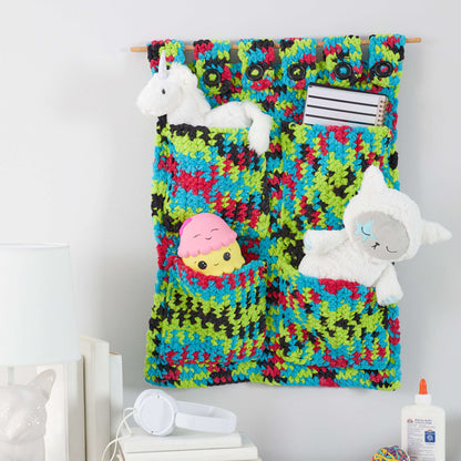 Red Heart Crochet Pocket Wall Hanging Crochet Hanging made in Red Heart Sweet Home Yarn