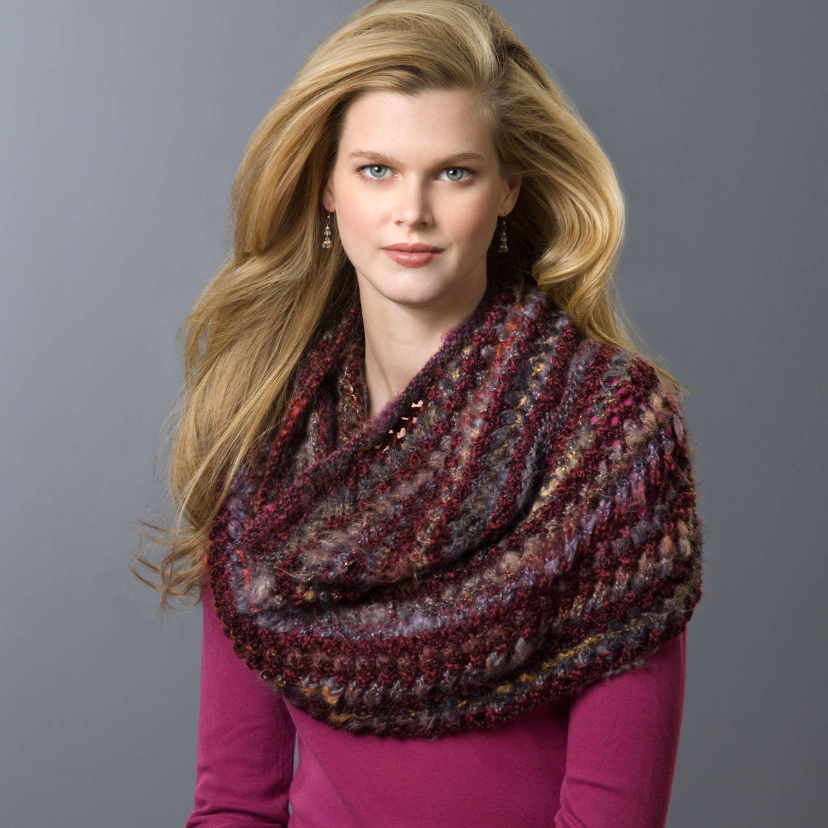 Knit Cowl made in Red Heart Boutique Yarn