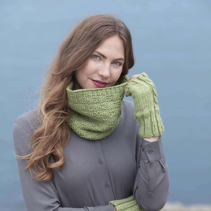 Red Heart Knit Warming Wristers Single Size