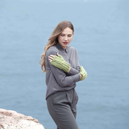 Red Heart Knit Warming Wristers Single Size