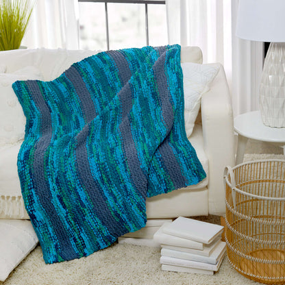 Red Heart Cozy-Up Knit throw Knit throw made in Red Heart Sweet Home Yarn