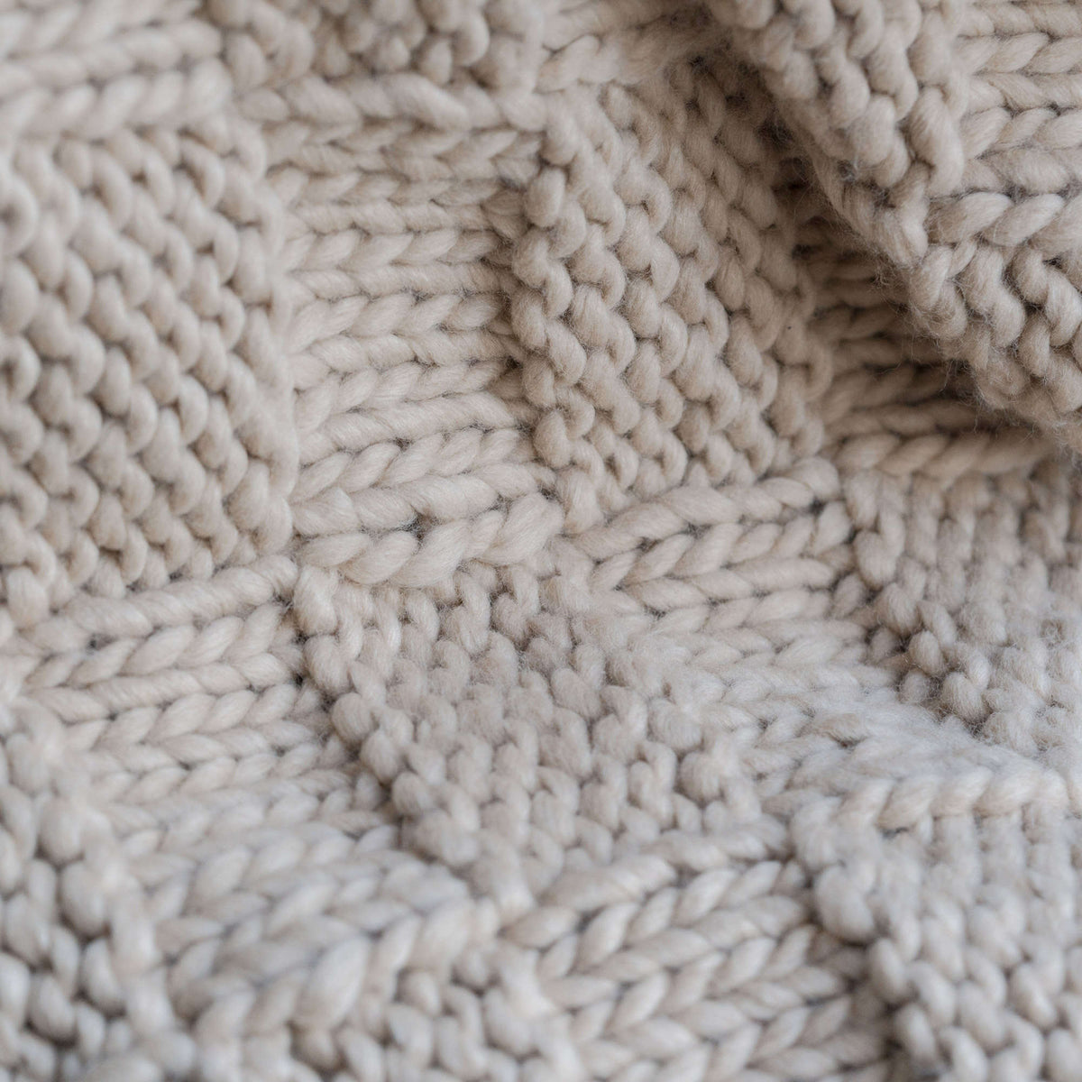 Knit Throw made in Red Heart An Italian Story Ora Yarn