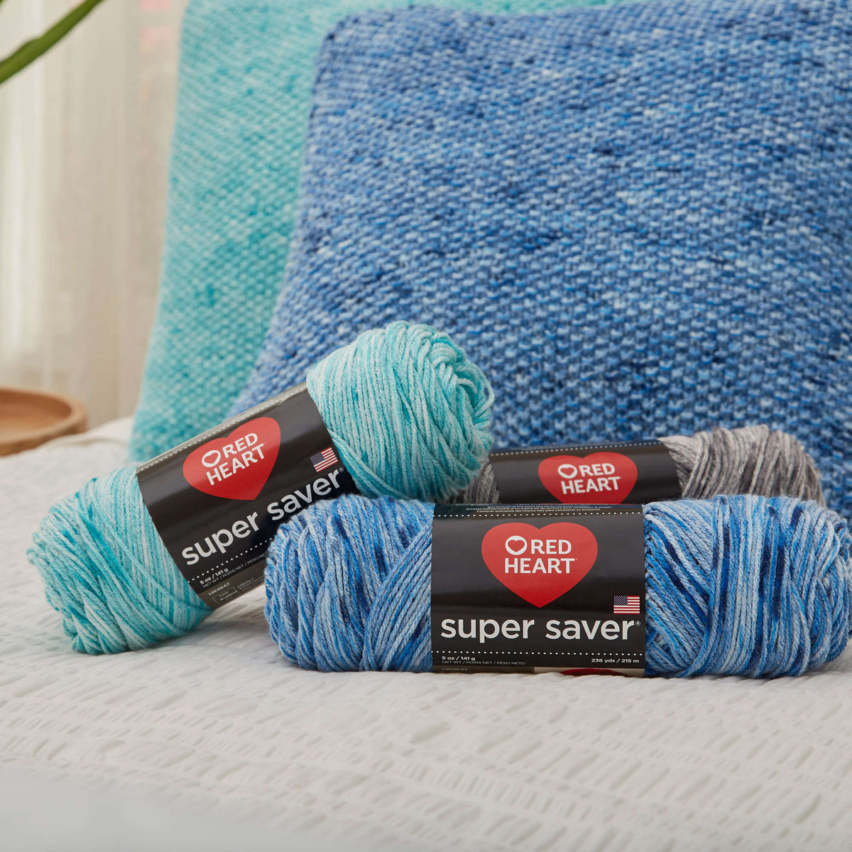Knit Pillow made in Red Heart Super Saver Yarn