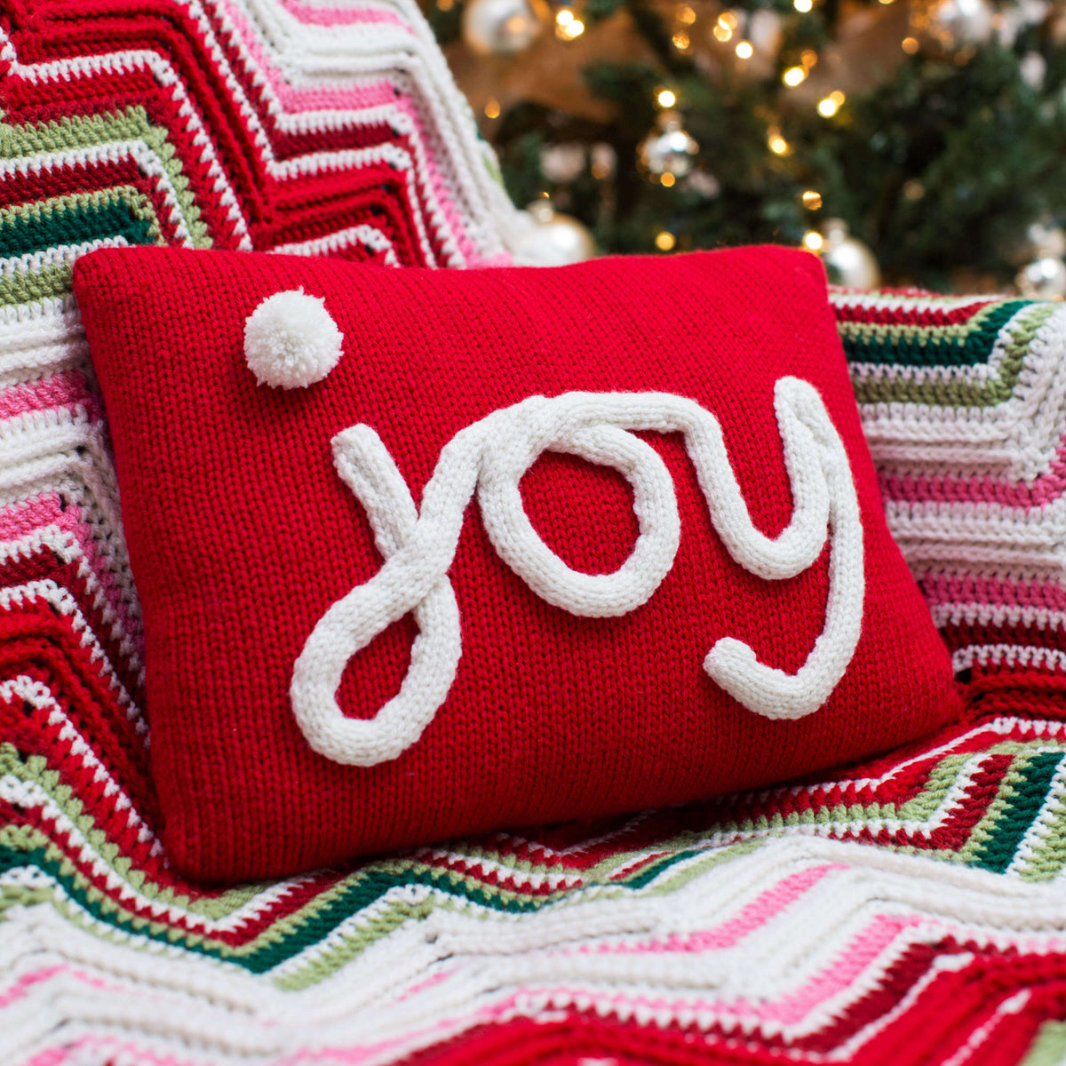 Knit Pillow made in Red Heart With Love Yarn