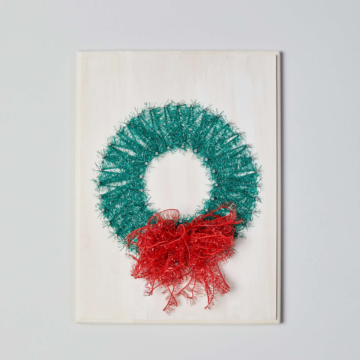 Craft Plaque made in Red Heart Sparkle Yarn