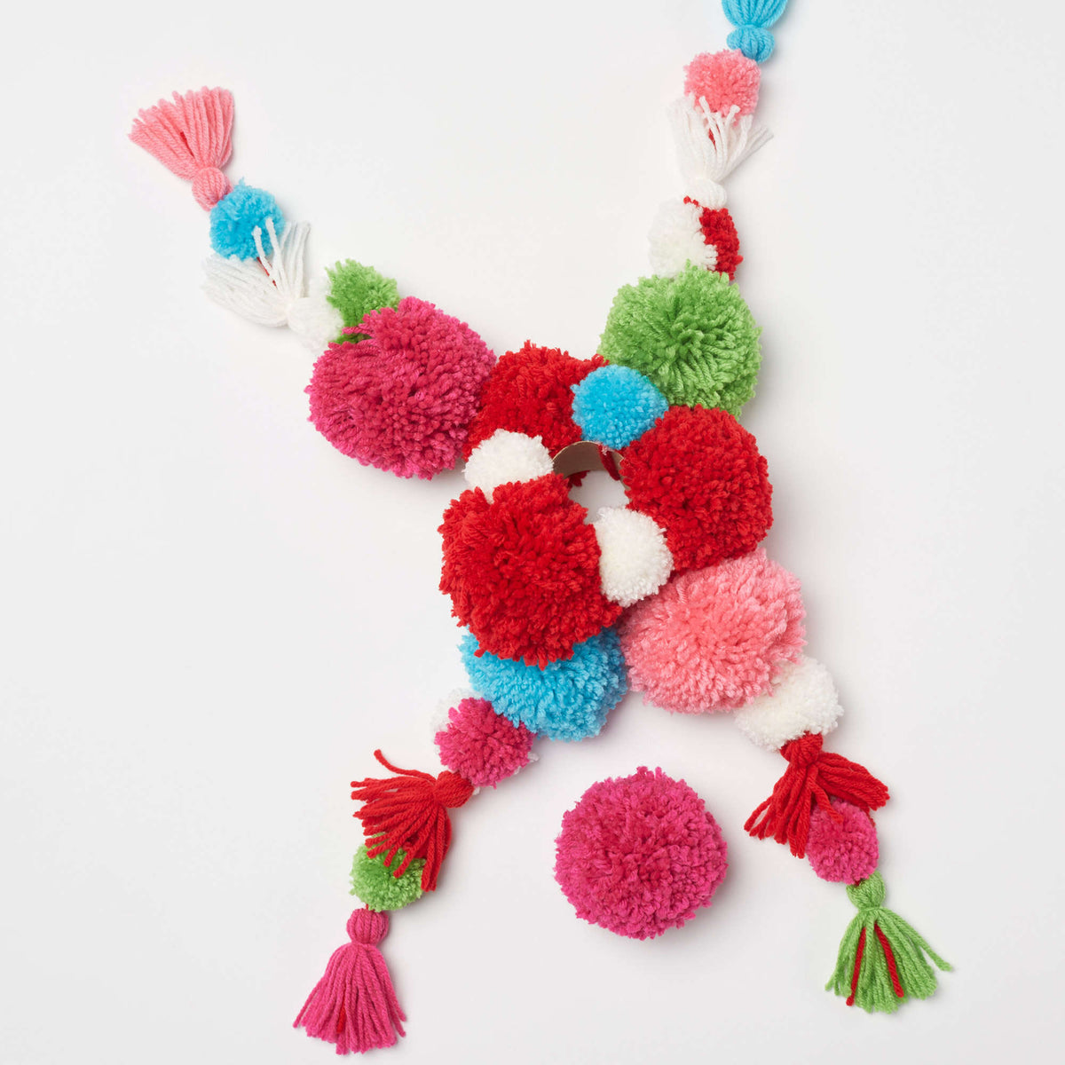 Craft Topper made in Red Heart Super Saver Yarn