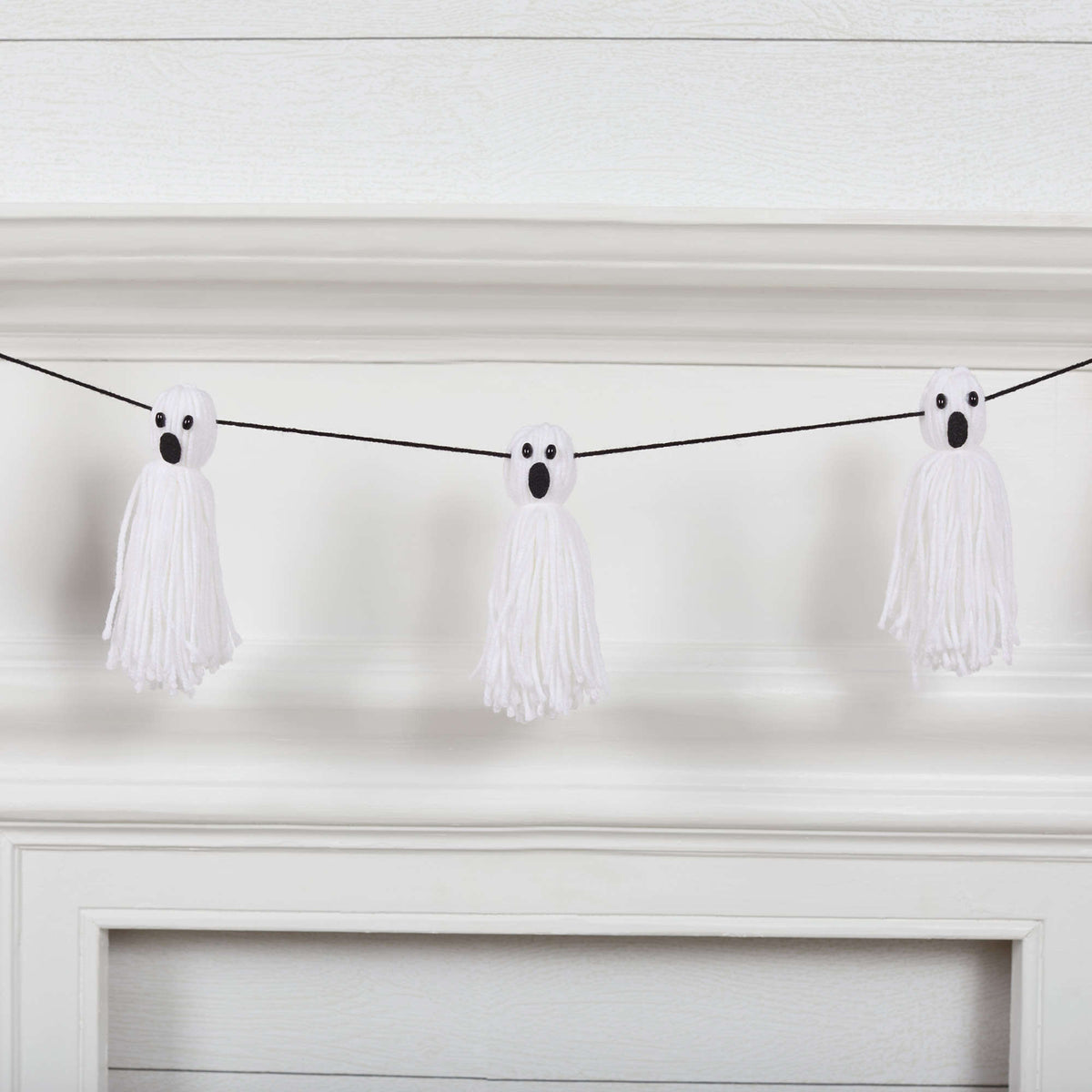 Craft Garland made in Red Heart Super Saver Yarn