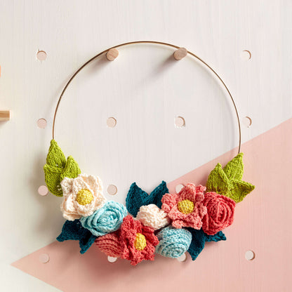 Lily Sugar'n Cream In Bloom Knit Wreath Single Size